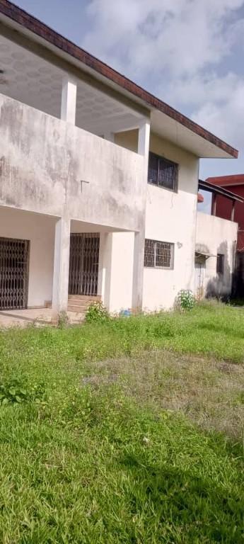 DUPLEX EN VENTE RIVIERA 3 QUARTIER EECI à Abidjan - Photo 1
