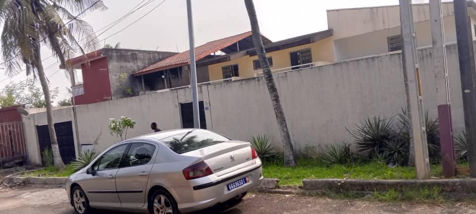 DUPLEX EN VENTE RIVIERA 3 QUARTIER EECI à Abidjan - Photo 4