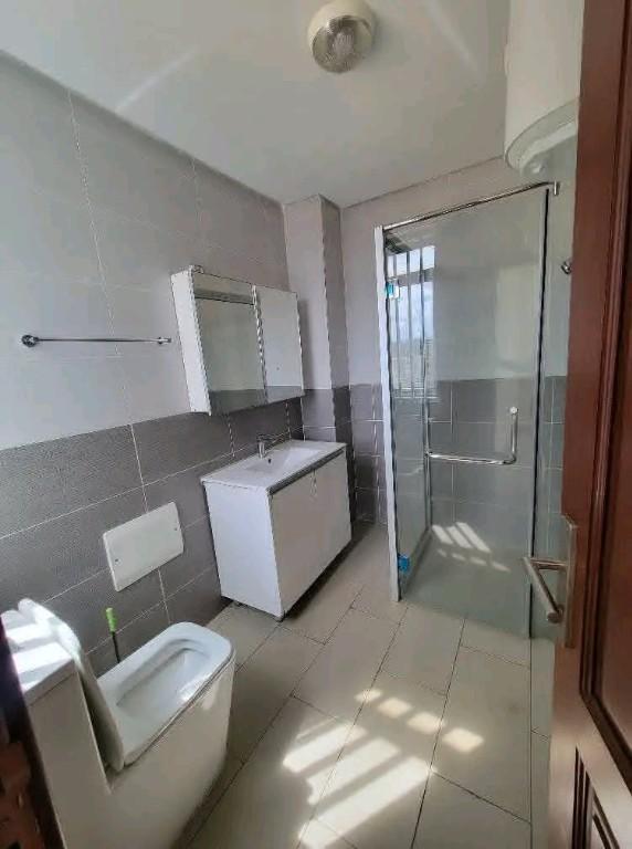 APPARTEMENT HAUT STANDING à louer à BASTOS au Cameroun - Photo 3