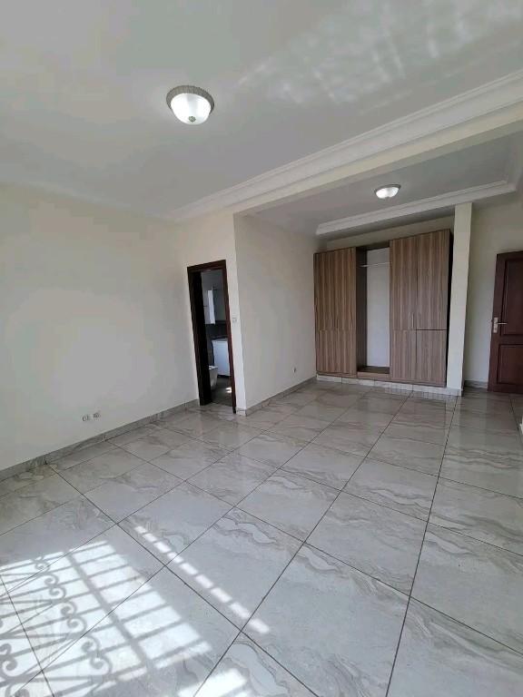 APPARTEMENT HAUT STANDING à louer à BASTOS au Cameroun - Photo 5