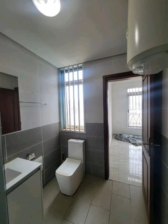 APPARTEMENT HAUT STANDING à louer à BASTOS au Cameroun - Photo 10