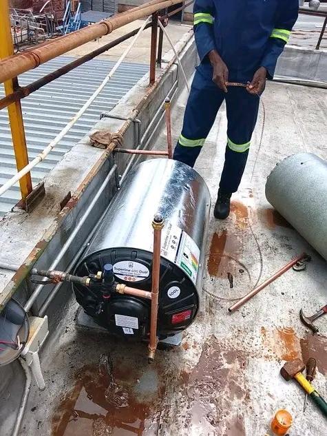 Mpembe Worx Emergency Home Repairs and Renovations in Germiston - Image 4