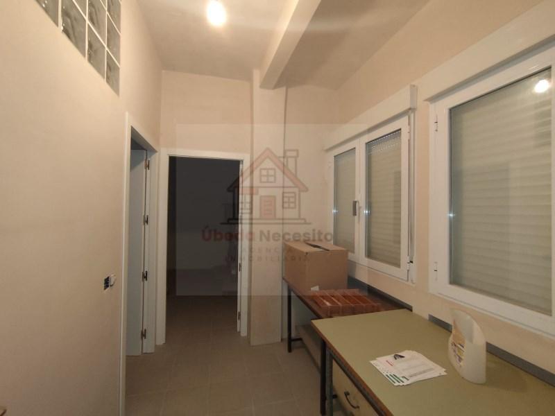 LOCAL APARTAMENTO en Úbeda - Imagen 1