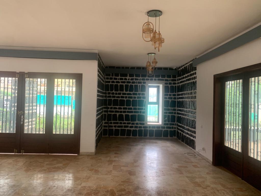 BASTOS / GRAND DUPLEX À LOUER au Cameroun - Photo 5