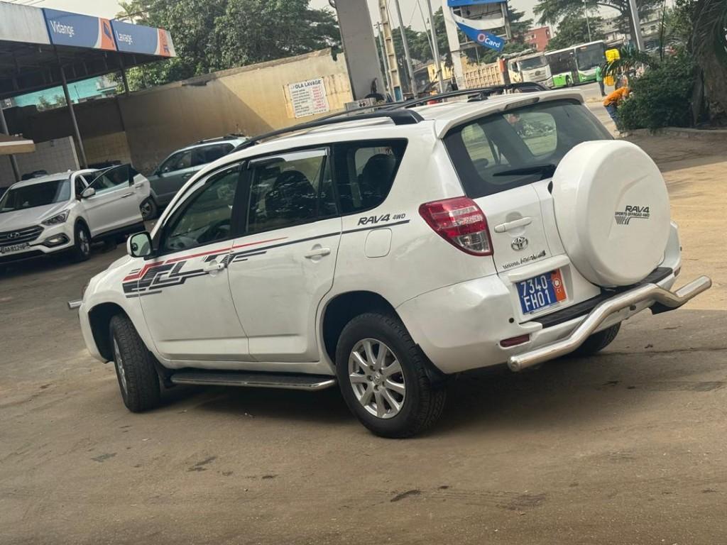 Toyota Rav4 en vente à Abidjan - Photo 4