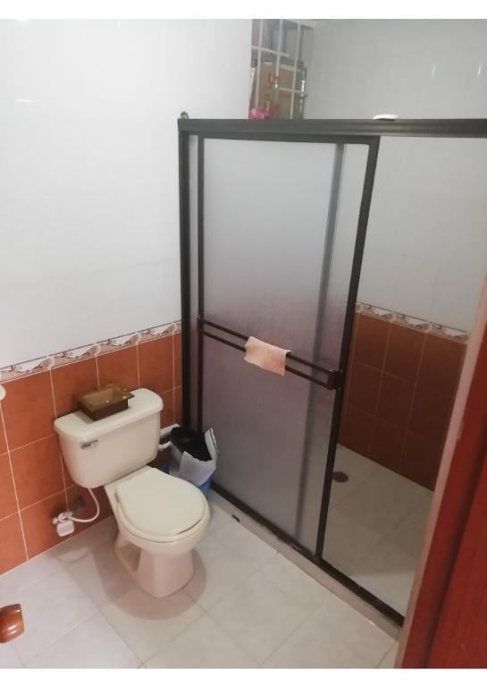 ARRIENDO HABITACIÓN en Colombia - Imagen 3