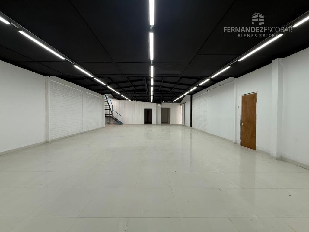 LOS ANDES - ARRIENDA LOCAL COMERCIAL EN PLENO CENTRO en Los Andes - Imagen 2