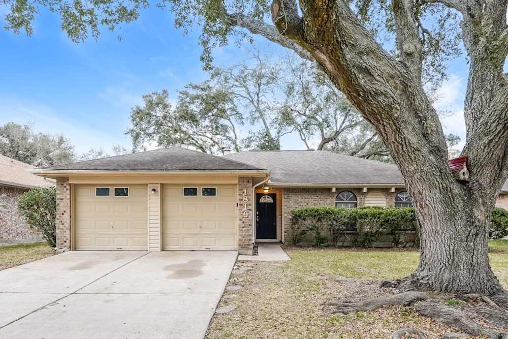 Available 3bed Single Family HOME For RENT in Pasadena - Image 5