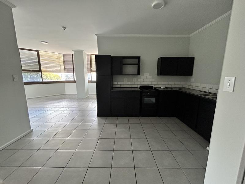 Apartment / Flat 276-ref-17358 for Rent in Florida, Roodepoort in Johannesburg - Image 1