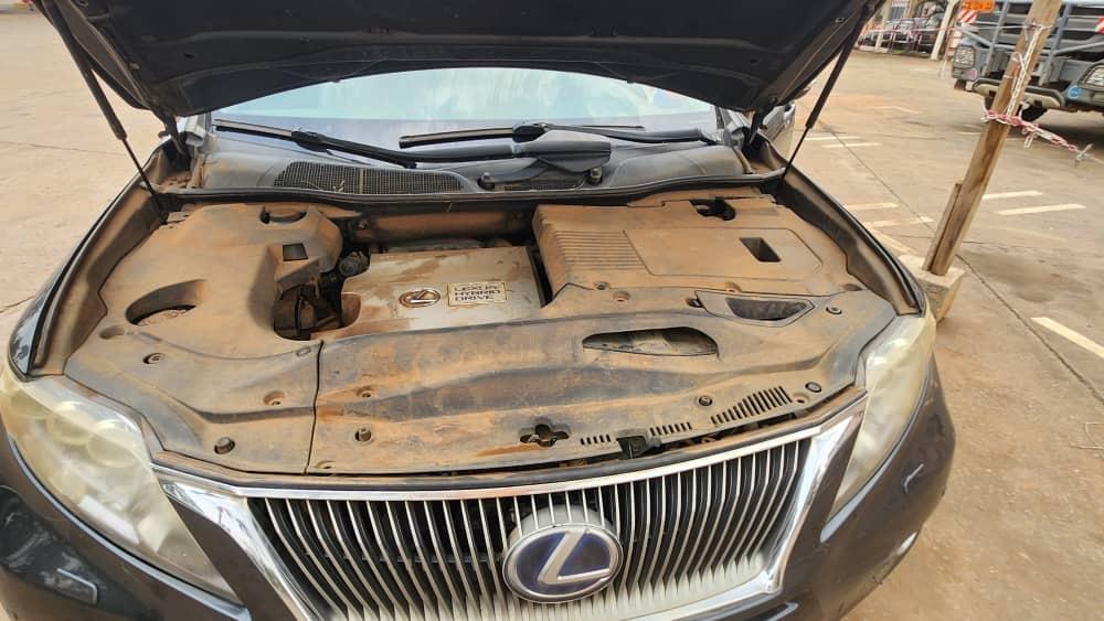 Lexus RX450h Hybrid 2013 au Cameroun - Photo 7