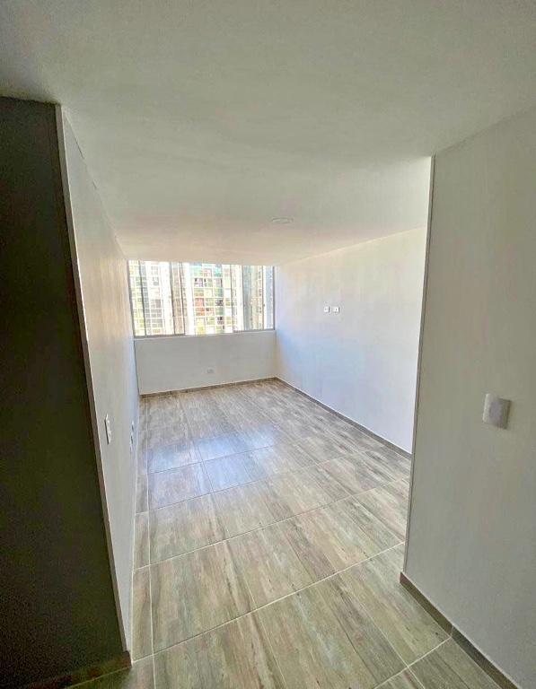 VENTA APARTAMENTO SAN FRANCISCO. EDIFICIO PASEO BOULEVAR en Bucaramanga - Imagen 2