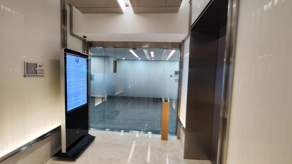 A Plus Business Centre Flash Offer – Commission-Free, Self-Owned in Sai Wan Ho - Image 1