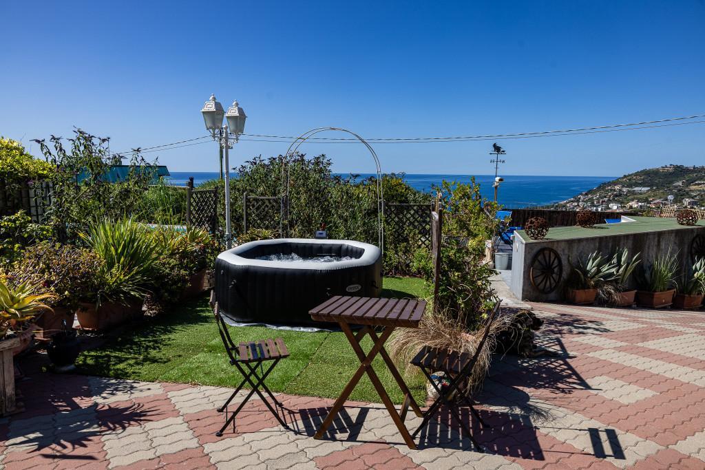 Eden Of Roses is relax, panoramic view, swimming pool, spa..... in Ireland - Image 10