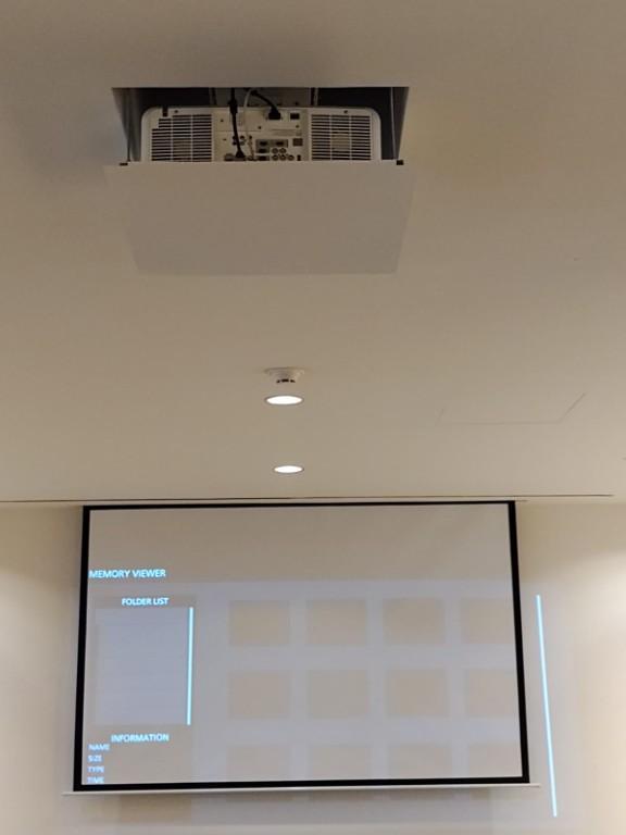PROYECTOS MULTIMEDIA CON TECNOLOGÍA LÁSER en Lima - Imagen 1