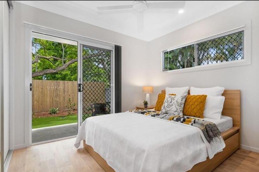 FURNISHED HOUSE FOR RENT IN NSW in Highgate Hill - Image 1