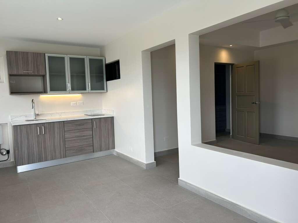 Se alquila apartamento en San Rafael Escazú 26-1238 en San José - Imagen 1