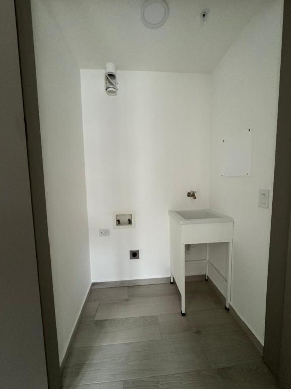 Se alquila apartamento en Merced, San José 26-1385. en San José - Imagen 2