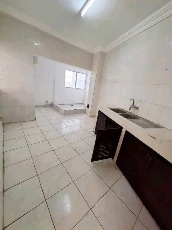 LOCATION À COCODY RIVIERA PALMERAIE APPARTEMENTS 4 PIÈCES AU 1 à Abidjan - Photo 4