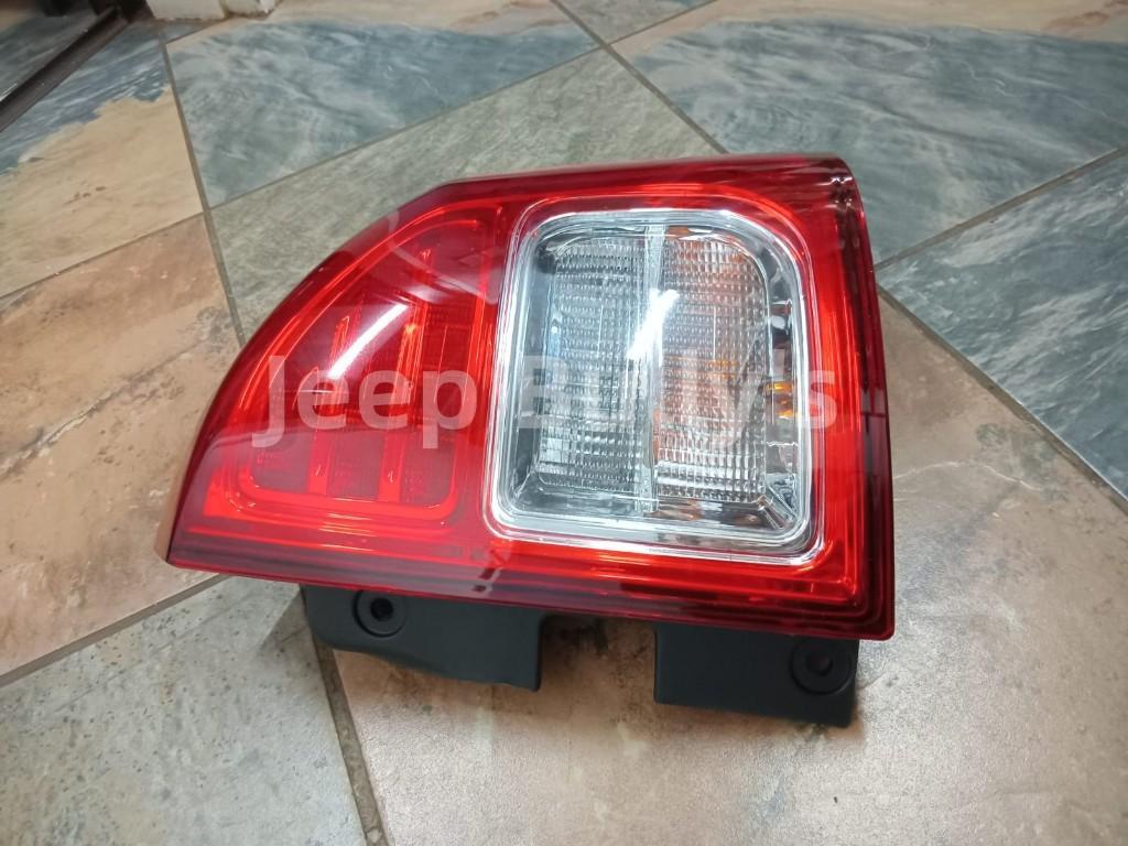 New Jeep (Compass) Right Rear Tail Light in Benoni - Image 1