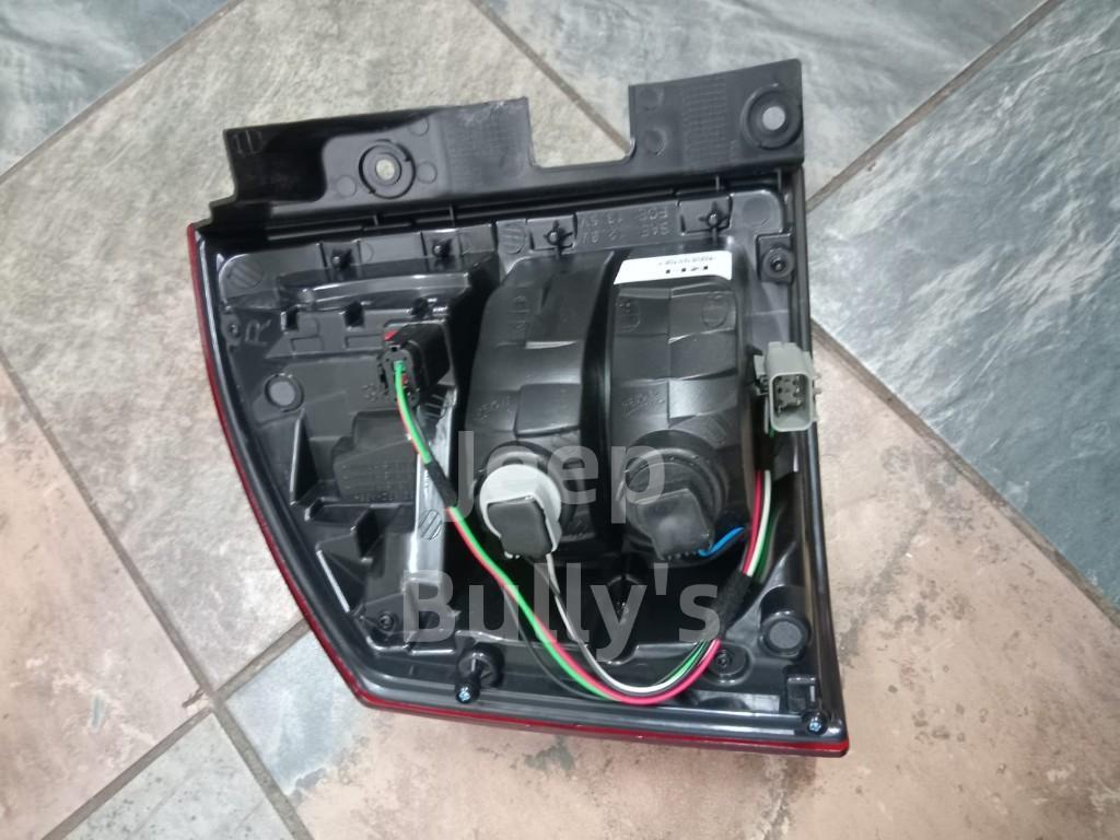 Jeep Compass New Tail Light For Left Rear in Benoni - Image 2