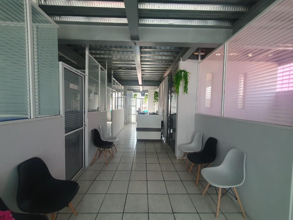 OFICINAS PRIVADAS EN RENTA - CERCA DE MUNDO E. - en México - Imagen 1