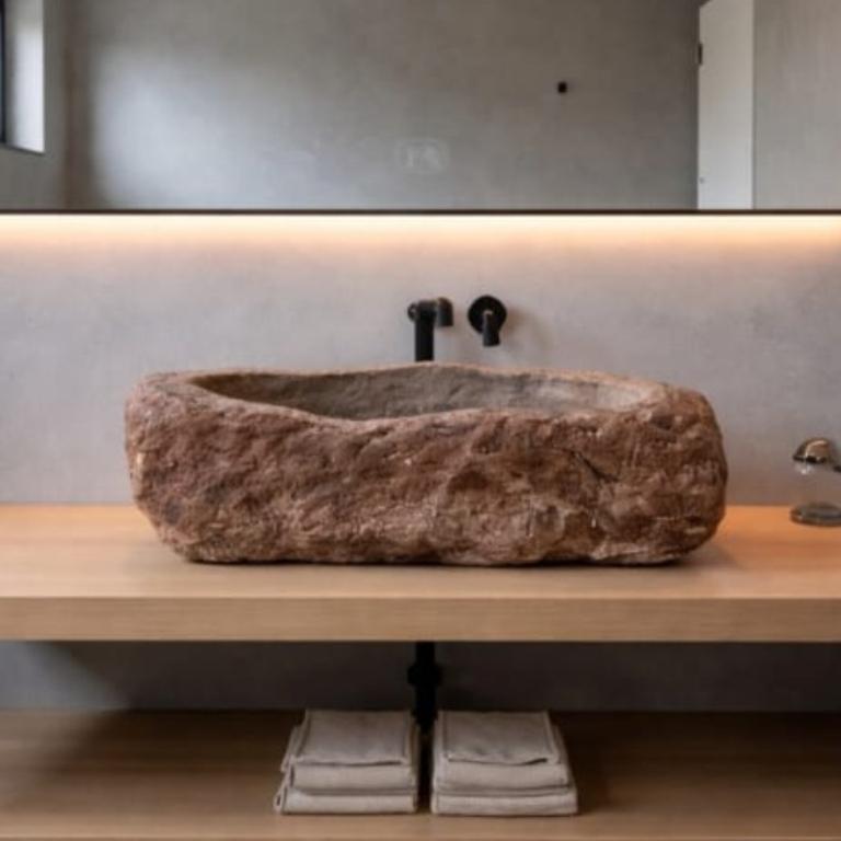 Lavamanos de piedra natural en Ancón - Imagen 2