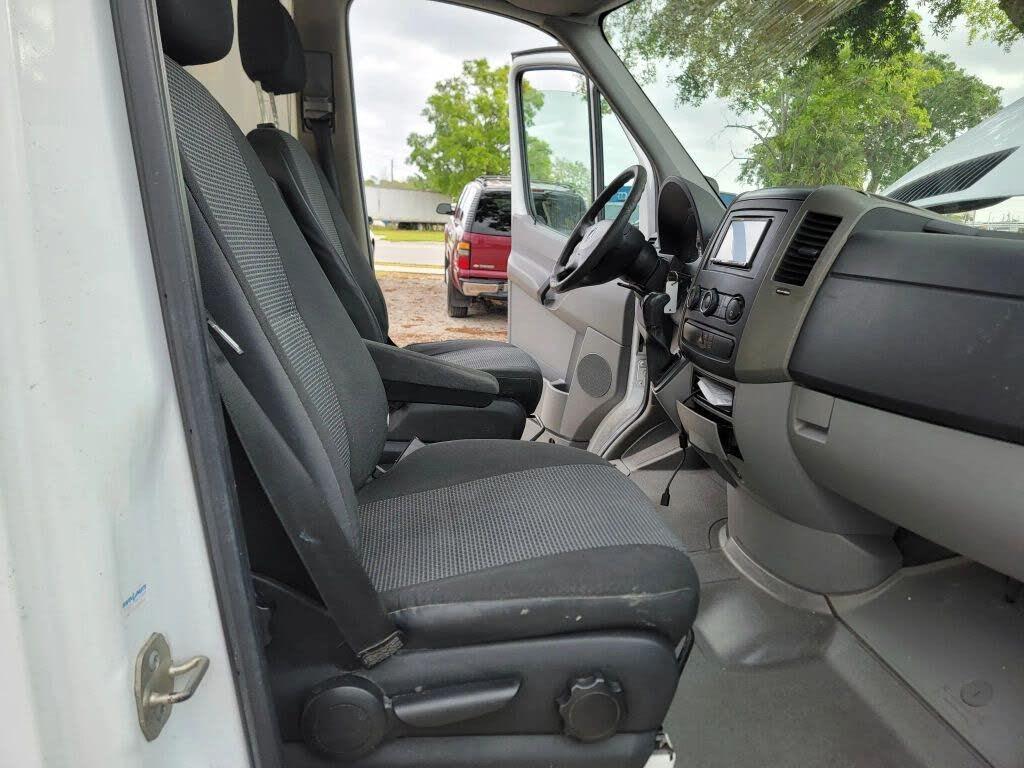 2012 Mercedes-Benz Sprinter Cargo 2500 144 WB RWD in United States - Image 5