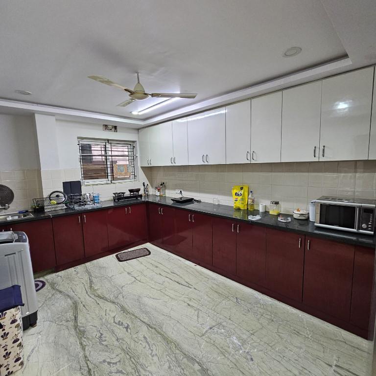 ROOM FOR RENT FOR WORKING PROFESSIONALS in Nacharam - Image 5
