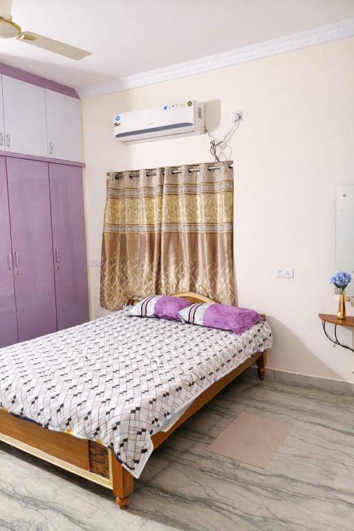 ROOM FOR RENT FOR WORKING PROFESSIONALS in Nacharam - Image 10
