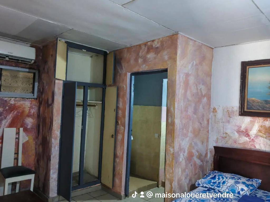 RÉSIDENCE MEUBLÉE ( STUDIO) DISPONIBLE en Côte d’Ivoire - Photo 10