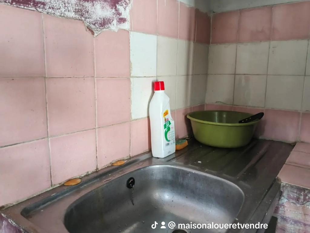 RÉSIDENCE MEUBLÉE ( STUDIO) DISPONIBLE en Côte d’Ivoire - Photo 19