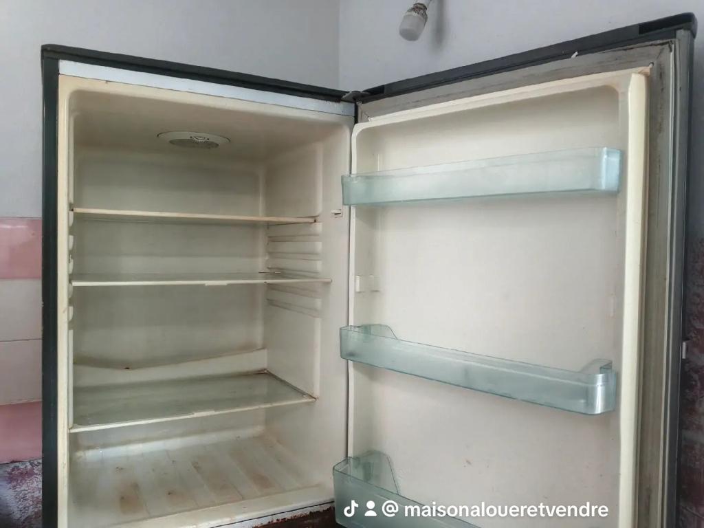 RÉSIDENCE MEUBLÉE ( STUDIO) DISPONIBLE en Côte d’Ivoire - Photo 20