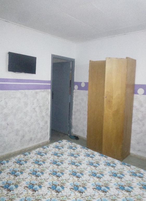 CHAMBRES POUR LA NUITÉE A COCODY RIVIERA en Côte d’Ivoire - Photo 4
