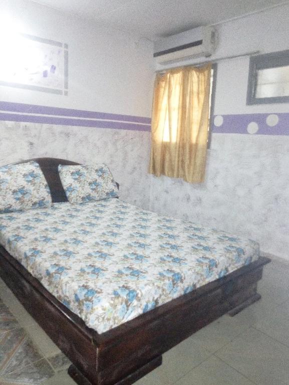 CHAMBRES POUR LA NUITÉE A COCODY RIVIERA en Côte d’Ivoire - Photo 6