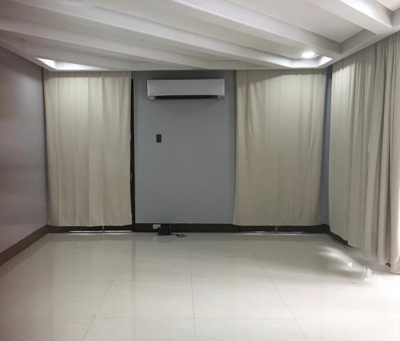 Ugong, Pasig, House For Rent in Pinyahan - Image 1