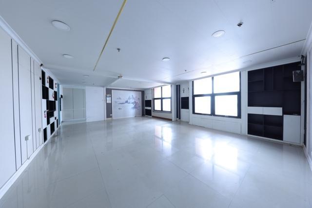 Binondo, Manila, Office For Rent in Malabon - Image 1