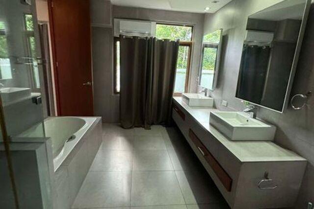 Dasmarinas, Makati, House For Rent in Bayanan - Image 1