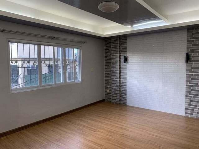 Commonwealth, Quezon, House For Rent in Pinyahan - Image 1