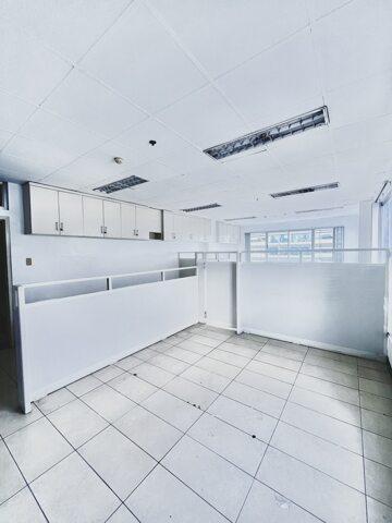 Matalahib, Quezon, Office For Rent in Malabon - Image 1