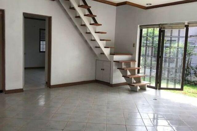 Merville, Paranaque, House For Rent in Bayanan - Image 1
