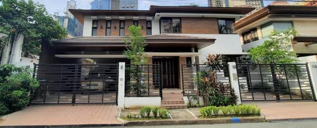 Bel-air, Makati, House For Rent in Pinyahan - Image 1