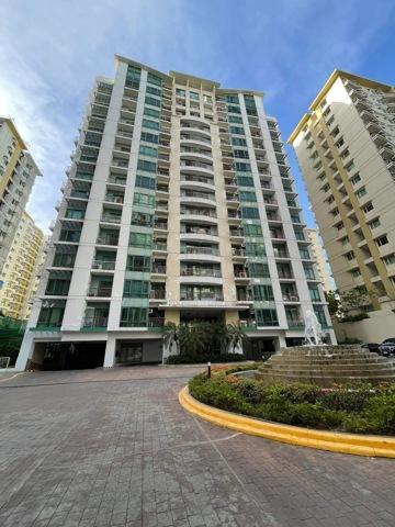Libertad, Pasay, House For Rent in Pinyahan - Image 1