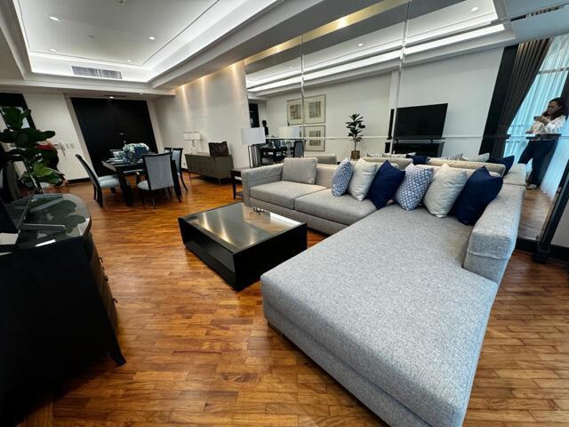 Fort Bonifacio, Taguig, House For Rent in Taguig - Image 1