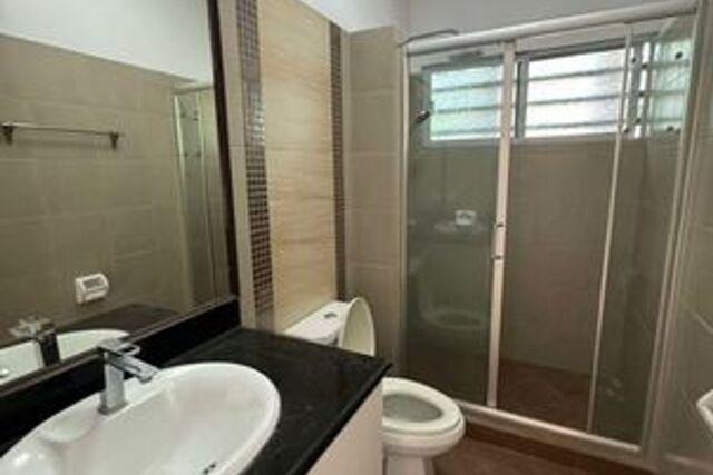 Dasmarinas, Makati, House For Rent in Manila - Image 1