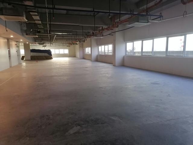 Camachiles, Mabalacat, Office For Rent in Magalang - Image 1