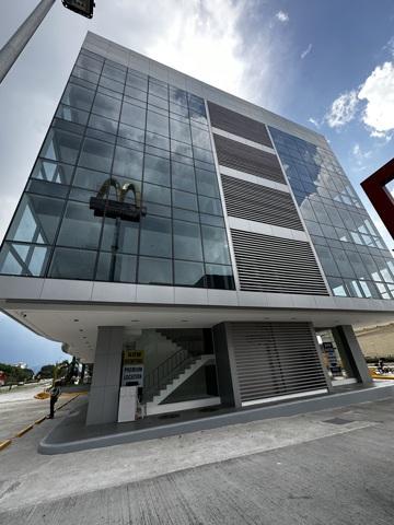 Clark, Mabalacat, Office For Rent in Magalang - Image 1