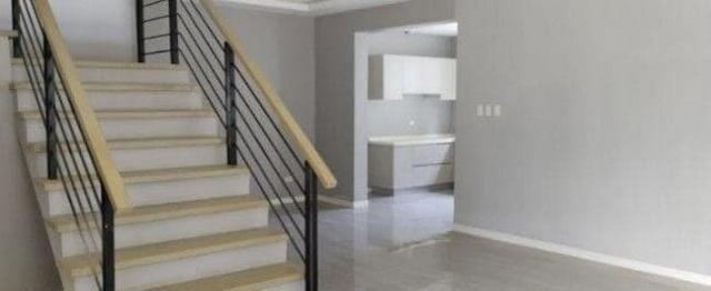 Batasan Hills, Quezon, Townhouse For Rent in Pinyahan - Image 1