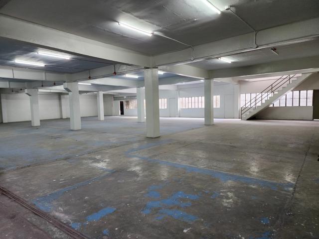Quezon City, Quezon, House For Rent in Santamesa - Image 1