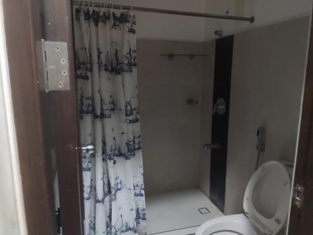 Cubao, Quezon, House For Rent in Pinyahan - Image 1