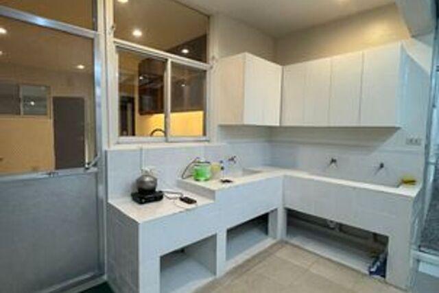 Dasmarinas, Makati, House For Rent in Lower Bicutan - Image 1